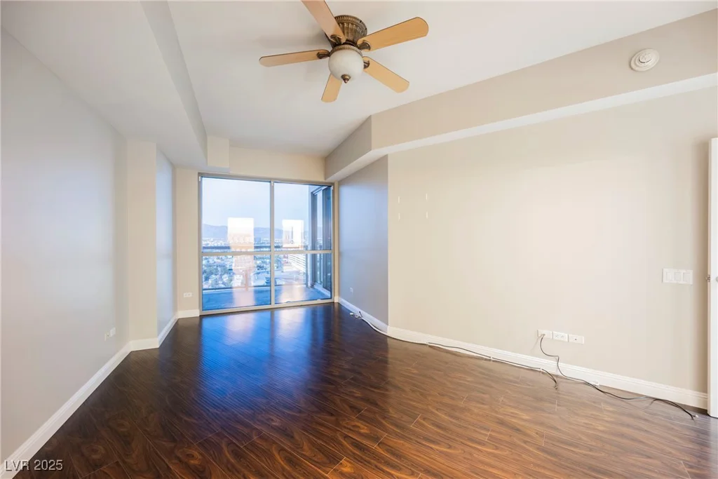 200 Sahara, Las Vegas, NV 89102