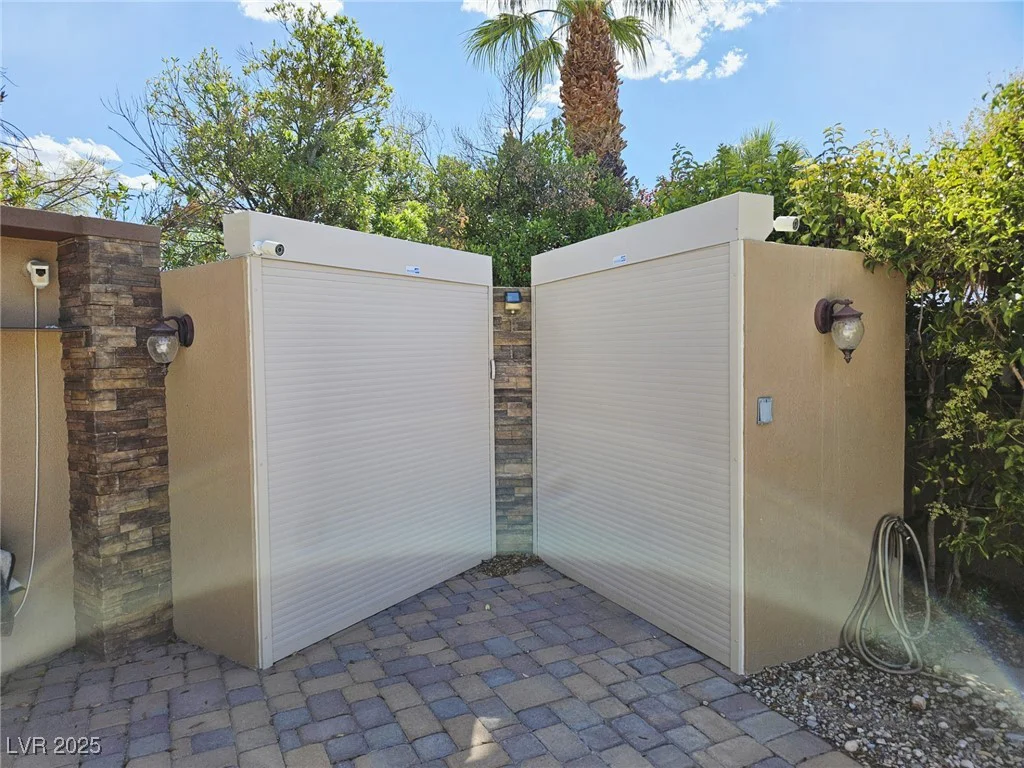 8175 Arville, Las Vegas, NV 89139
