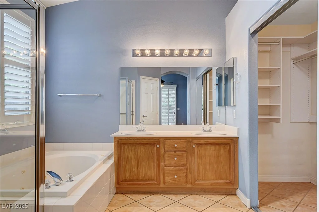 9748 Manheim, Las Vegas, NV 89117