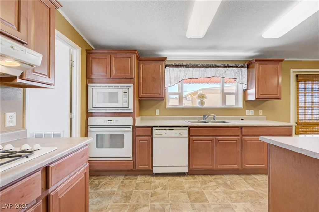 2252 Brenda, Las Vegas, NV 89156