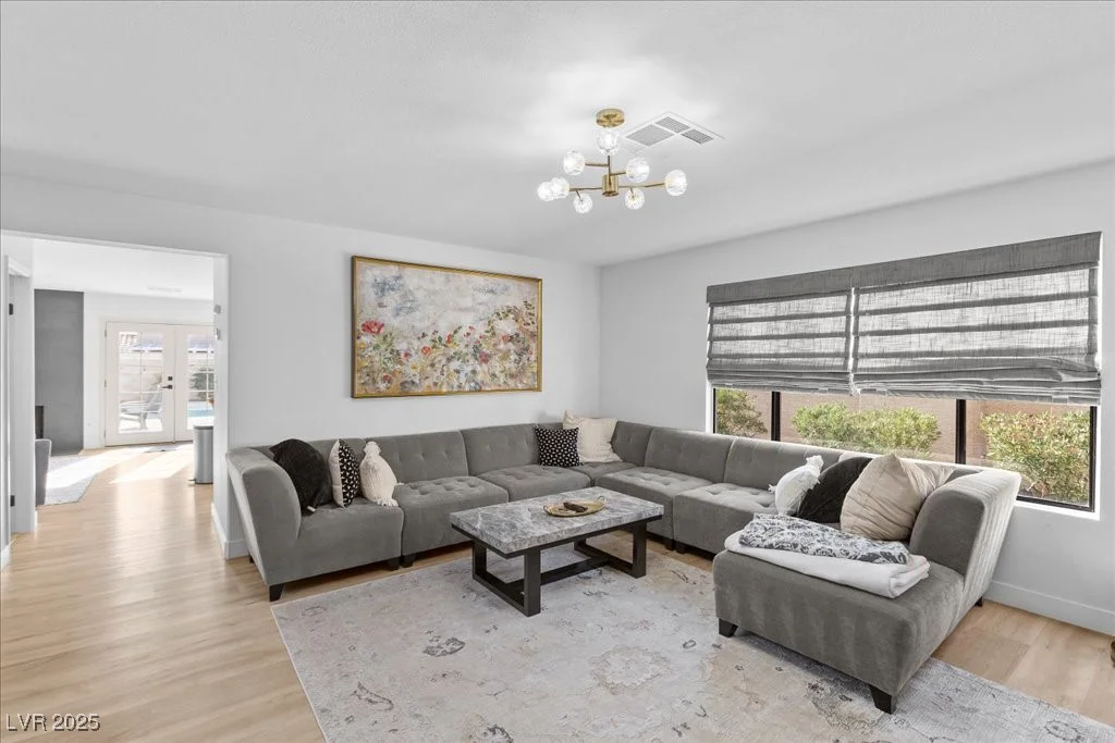 3036 Ocean View, Las Vegas, NV 89117