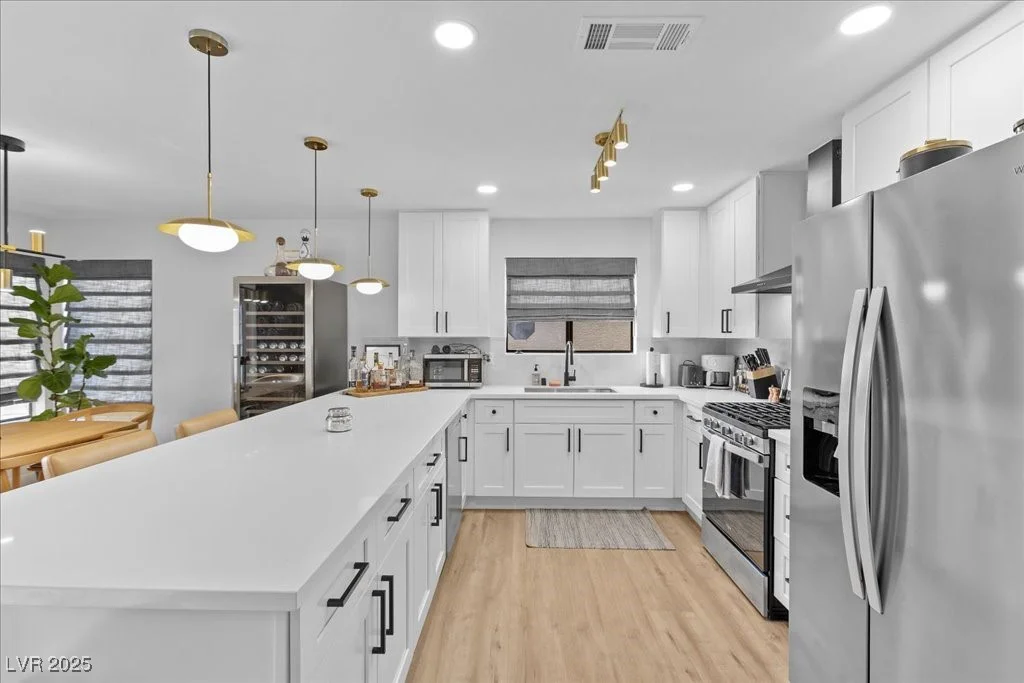 3036 Ocean View, Las Vegas, NV 89117