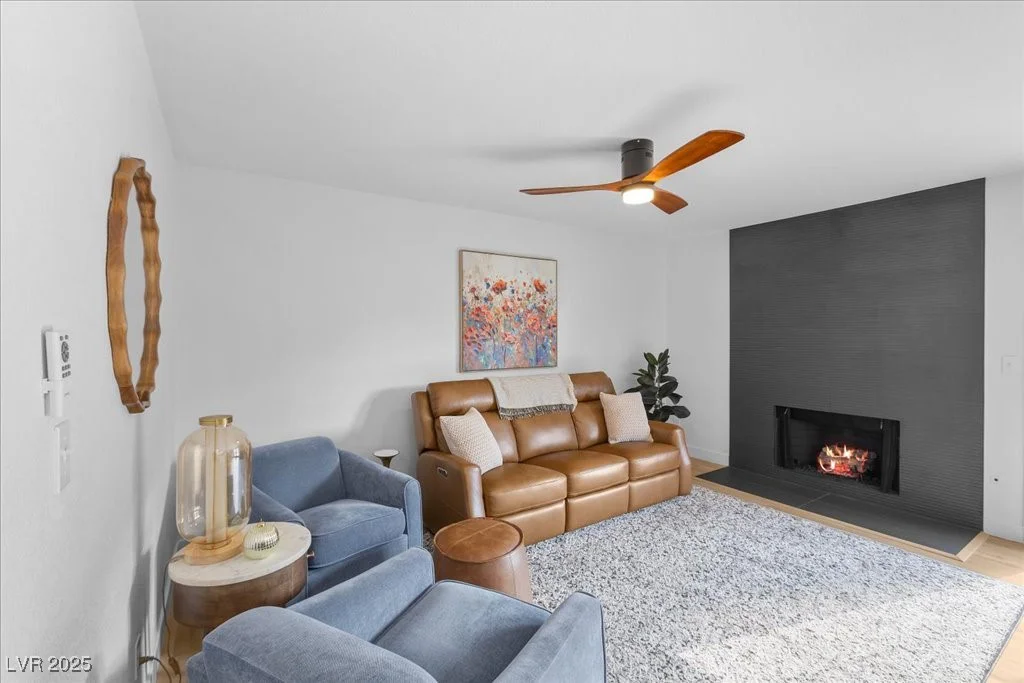 3036 Ocean View, Las Vegas, NV 89117