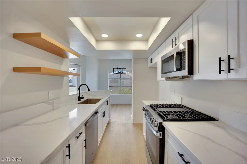 1621 Sandecker, Las Vegas, NV 89146