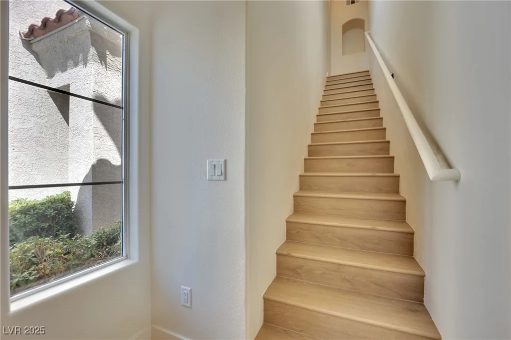 1621 Sandecker, Las Vegas, NV 89146