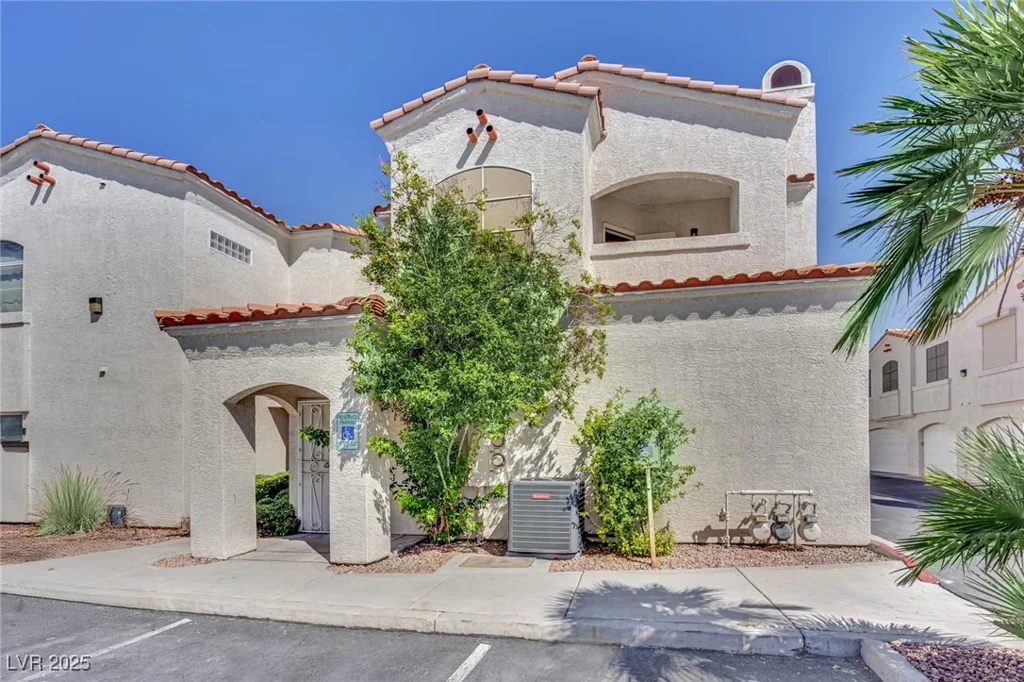 1621 Sandecker, Las Vegas, NV 89146