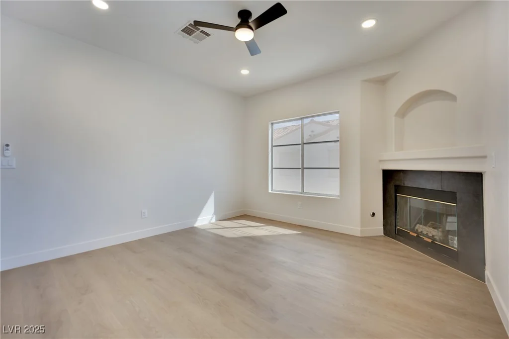 1621 Sandecker, Las Vegas, NV 89146