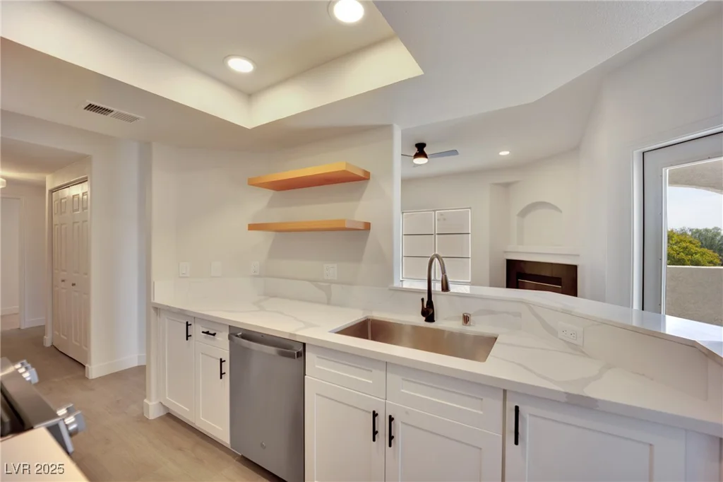1621 Sandecker, Las Vegas, NV 89146