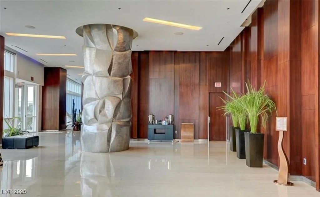 4575 Dean Martin, Las Vegas, NV 89103