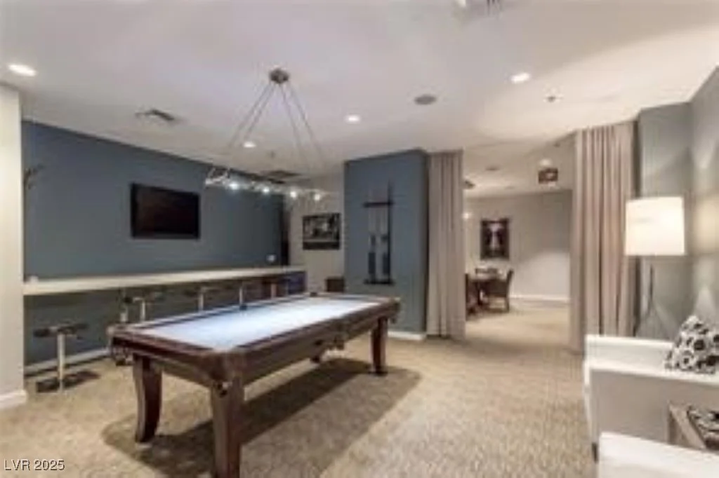 4575 Dean Martin, Las Vegas, NV 89103