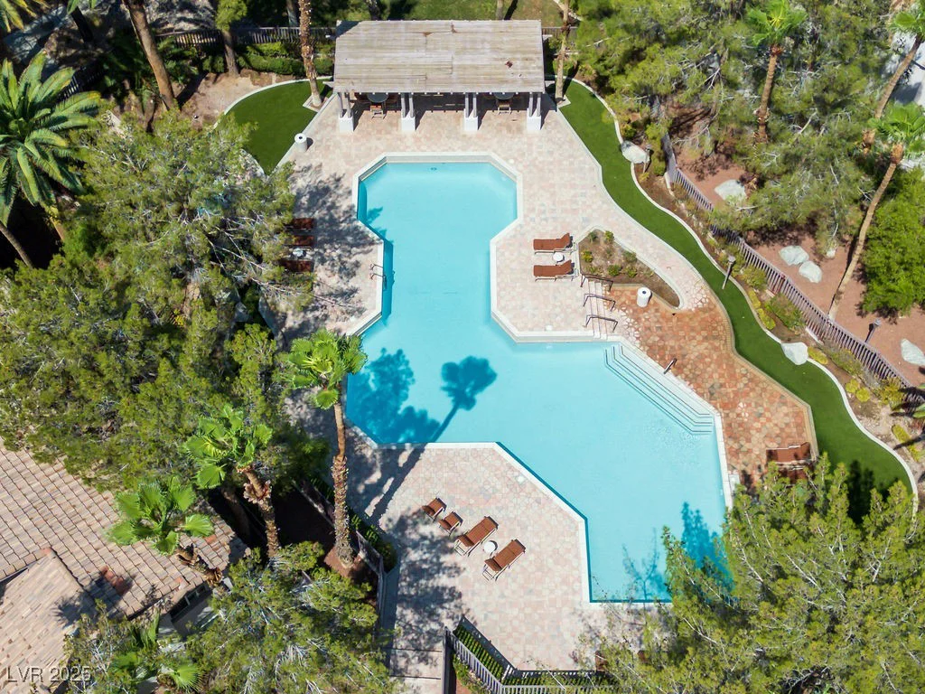 100 Breezy Tree, Las Vegas, NV 89145