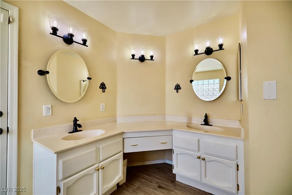 3601 Maverick, Las Vegas, NV 89108