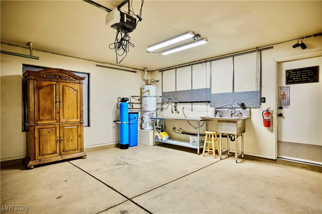 3601 Maverick, Las Vegas, NV 89108