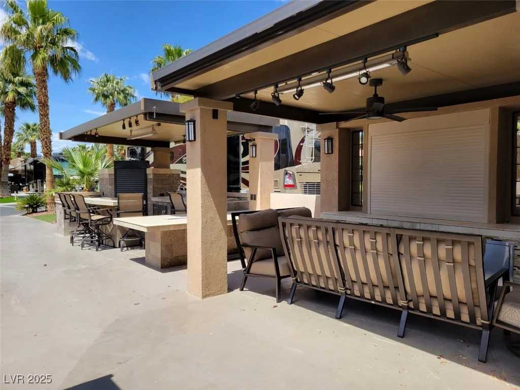 8175 Arville, Las Vegas, NV 89139