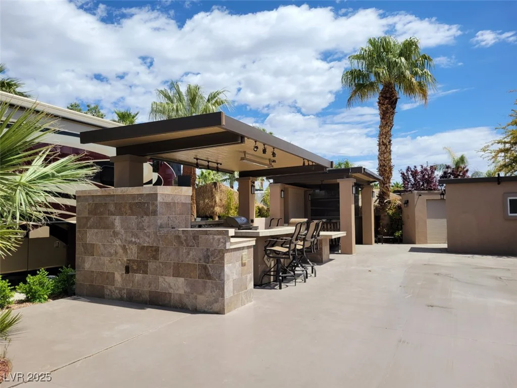 8175 Arville, Las Vegas, NV 89139