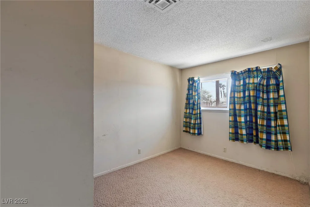 3501 Venice, Las Vegas, NV 89108