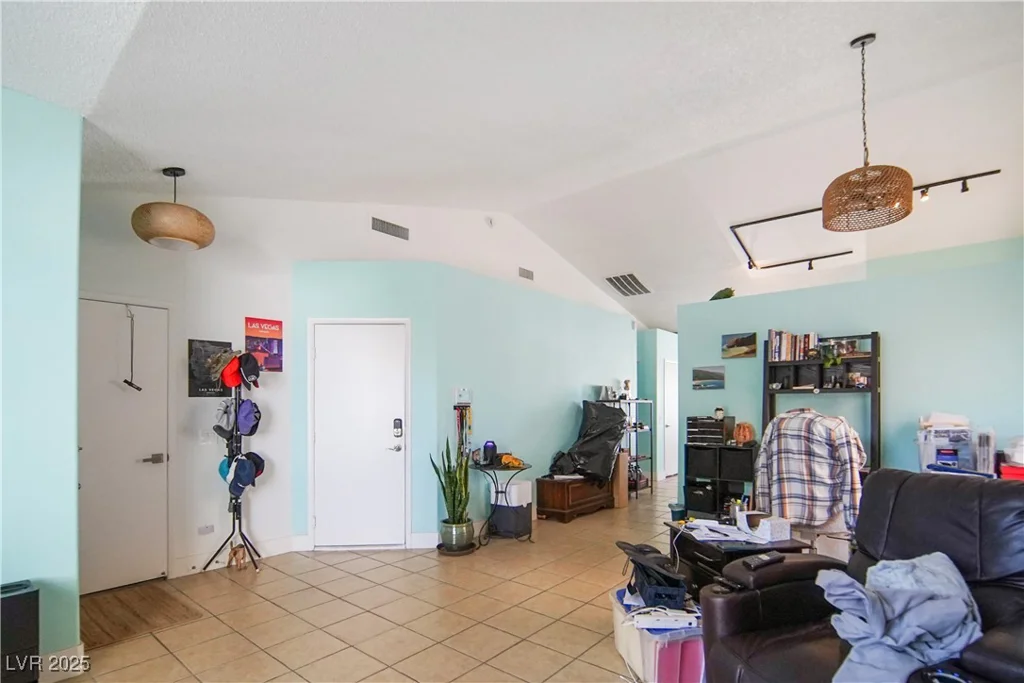2508 Ellingson, Las Vegas, NV 89106