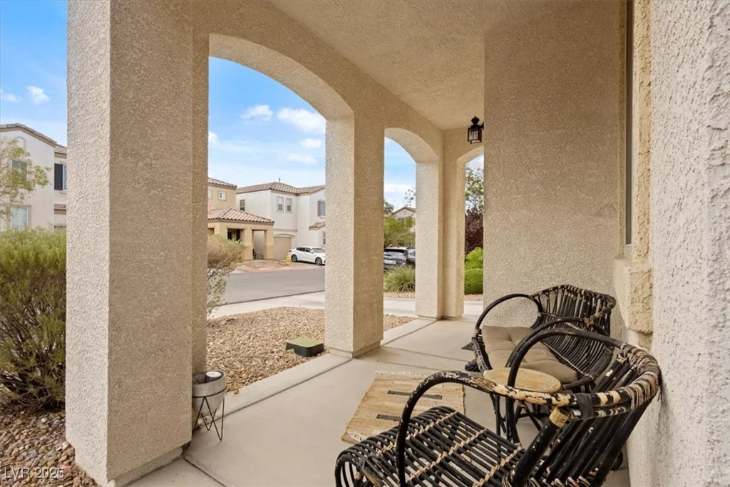 1136 Village Crossing, Las Vegas, NV 89183