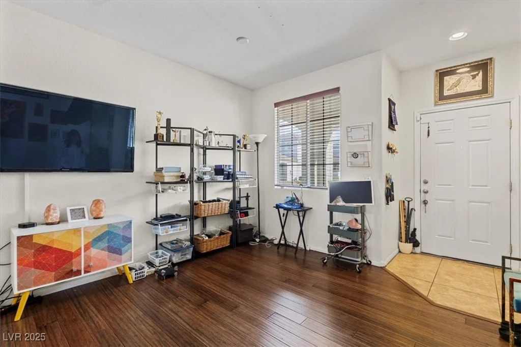 1136 Village Crossing, Las Vegas, NV 89183
