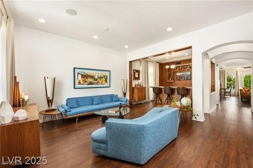5850 Rockway Glen, Las Vegas, NV 89141