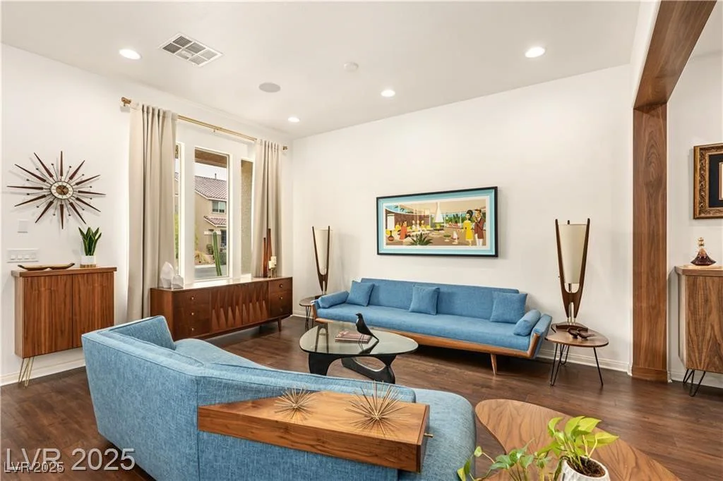 5850 Rockway Glen, Las Vegas, NV 89141