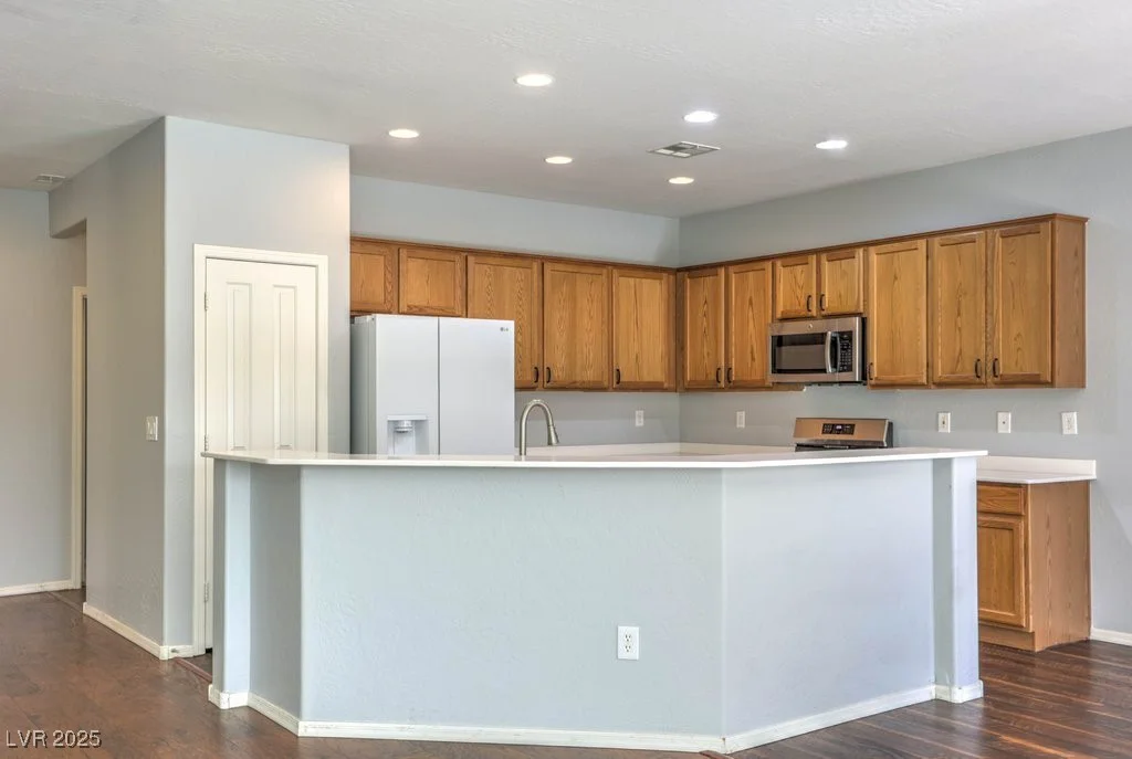 3305 Flyway, North Las Vegas, NV 89084