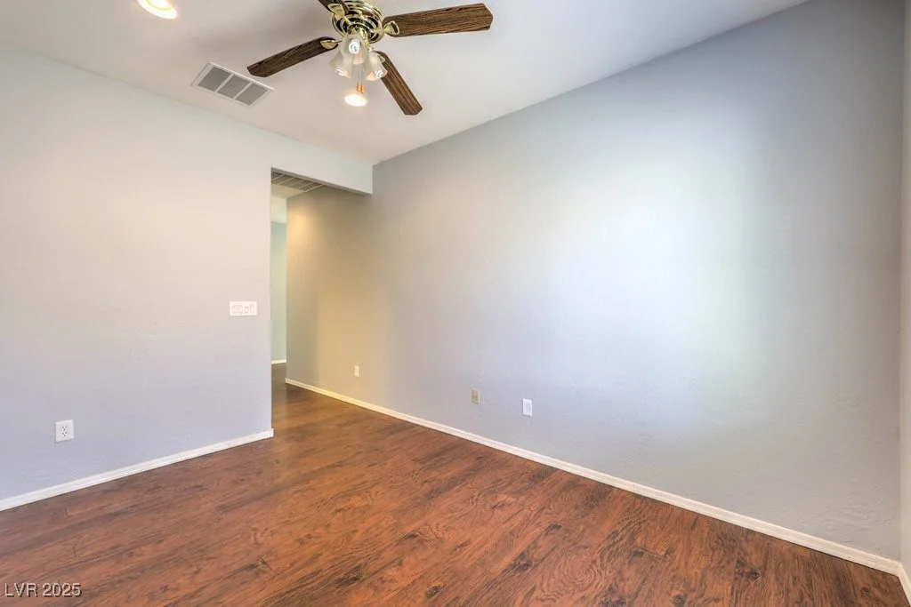 3305 Flyway, North Las Vegas, NV 89084