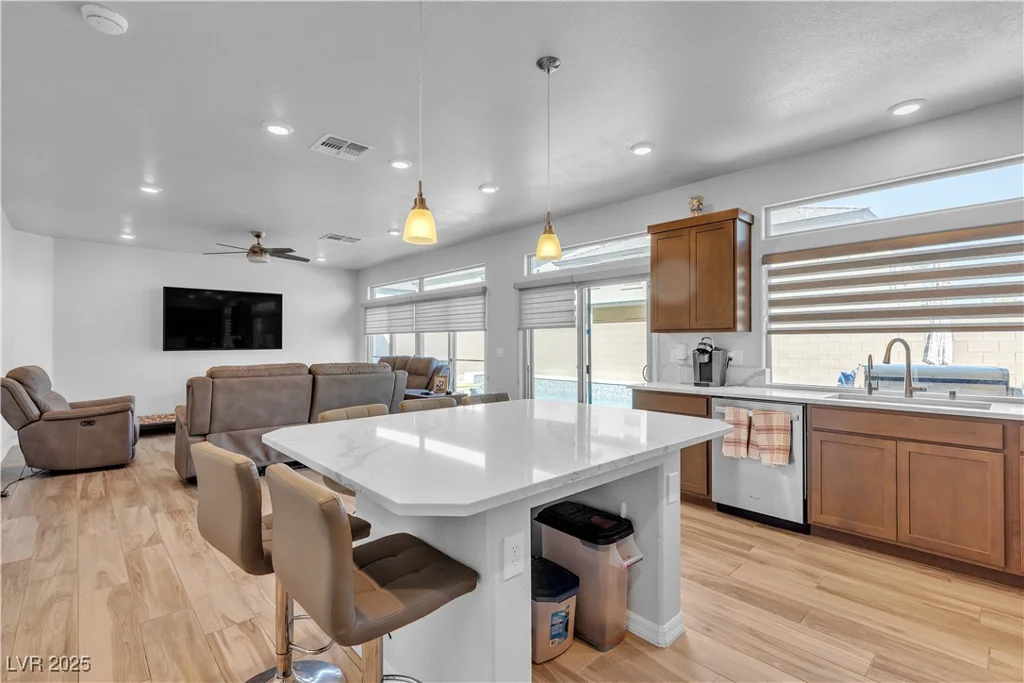 7296 Grace Estate, Las Vegas, NV 89113