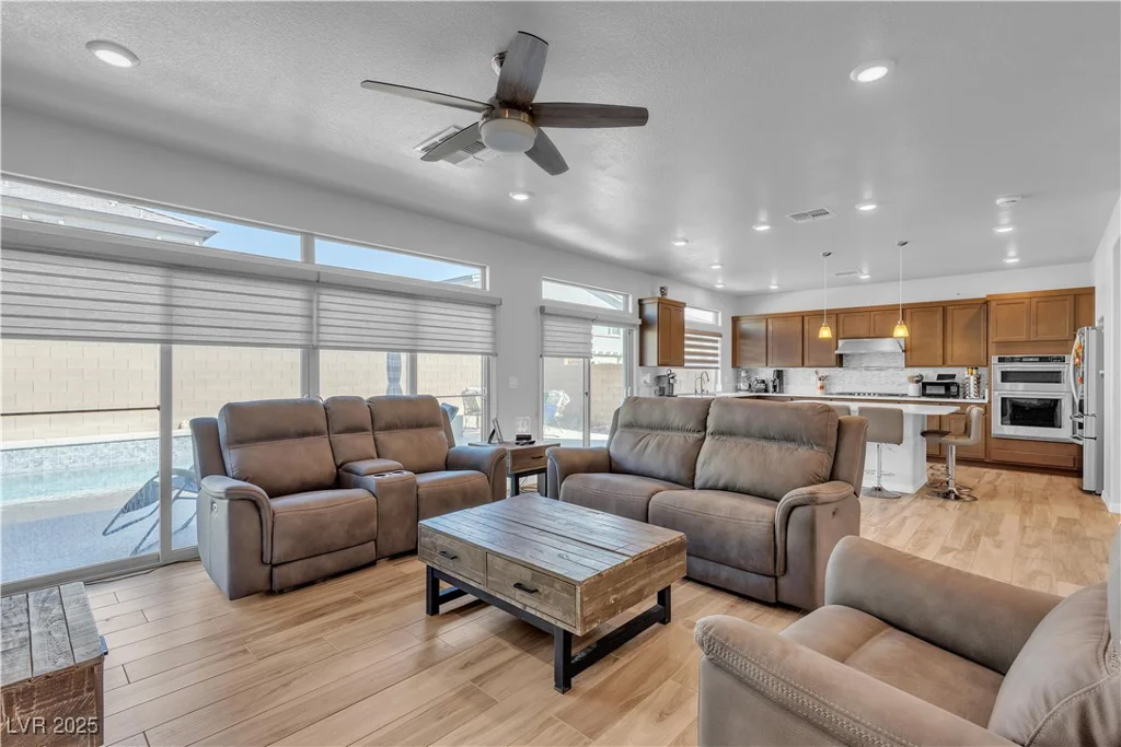 7296 Grace Estate, Las Vegas, NV 89113