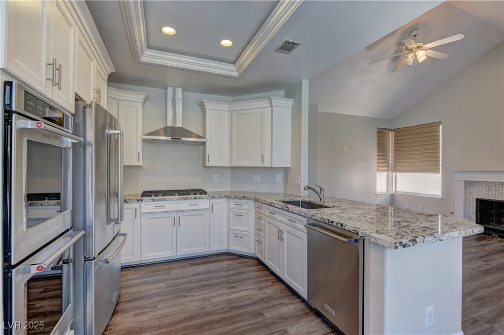 8300 Slate Harbor, Las Vegas, NV 89128