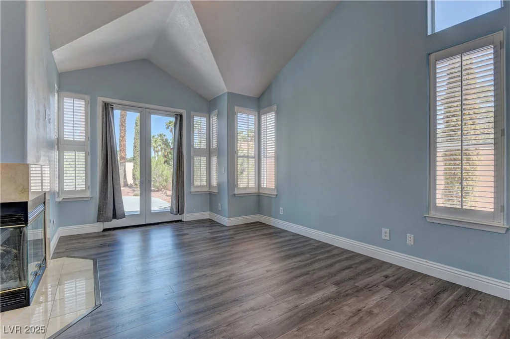 8300 Slate Harbor, Las Vegas, NV 89128