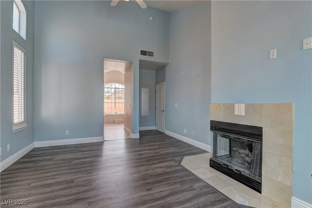 8300 Slate Harbor, Las Vegas, NV 89128