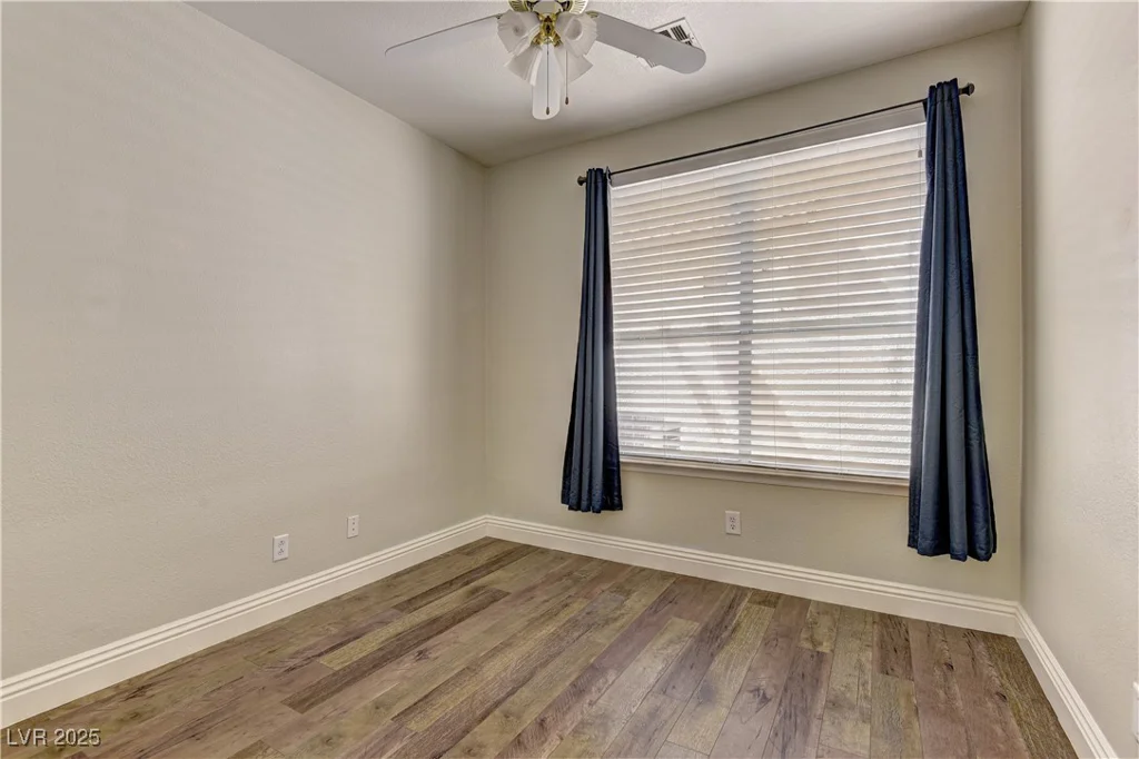 8300 Slate Harbor, Las Vegas, NV 89128