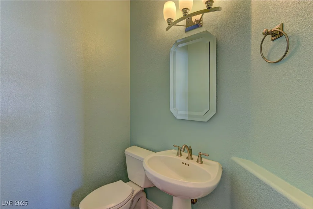8300 Slate Harbor, Las Vegas, NV 89128