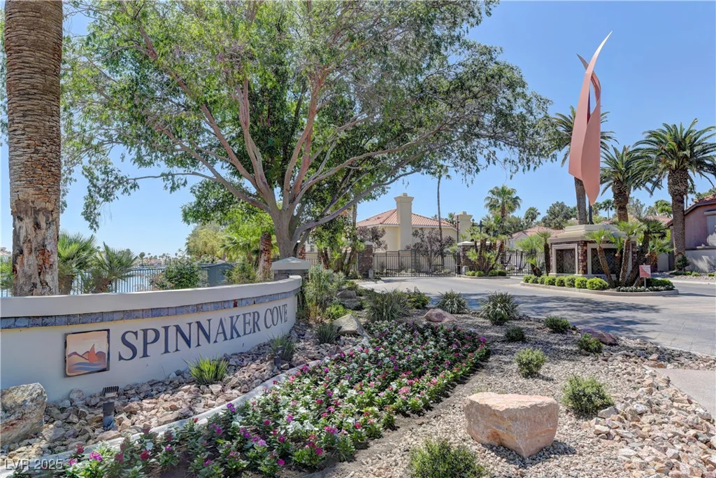 8300 Slate Harbor, Las Vegas, NV 89128