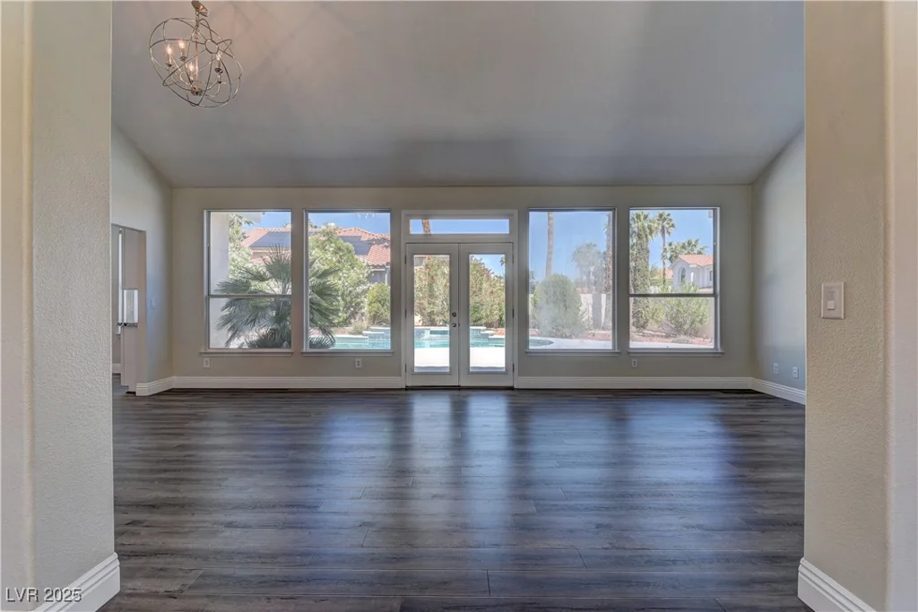 8300 Slate Harbor, Las Vegas, NV 89128