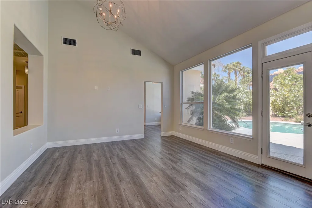8300 Slate Harbor, Las Vegas, NV 89128