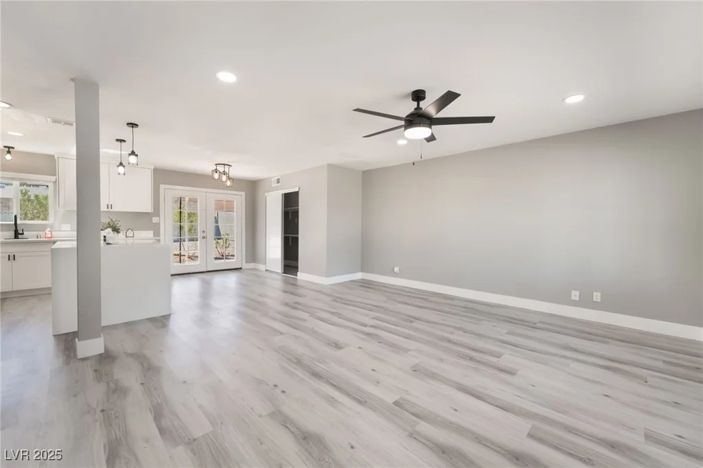 5305 Sugarfoot, Las Vegas, NV 89107