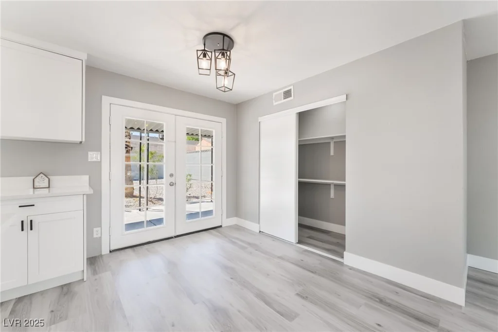 5305 Sugarfoot, Las Vegas, NV 89107
