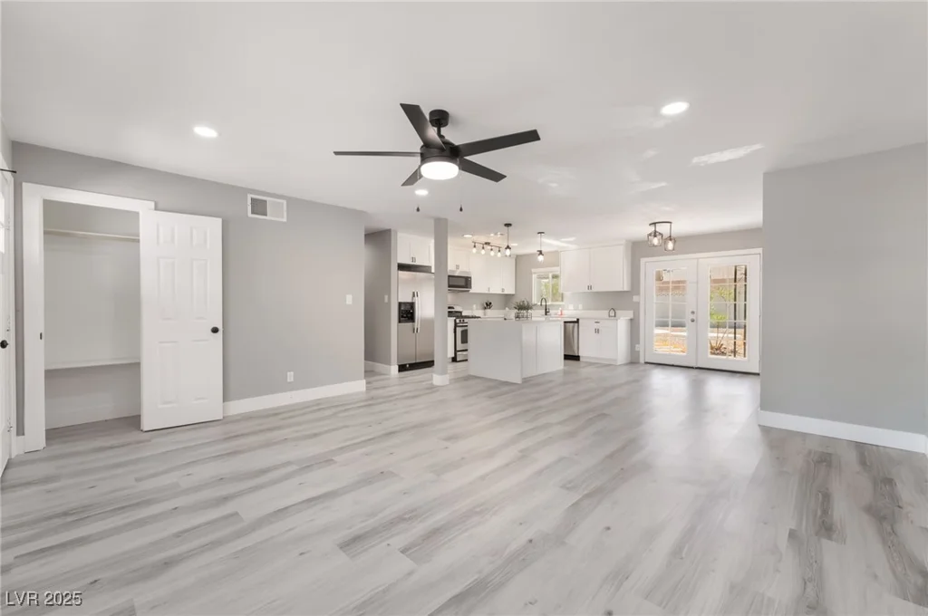 5305 Sugarfoot, Las Vegas, NV 89107