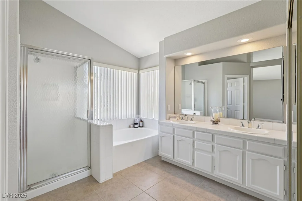 7532 Holloran, Las Vegas, NV 89128