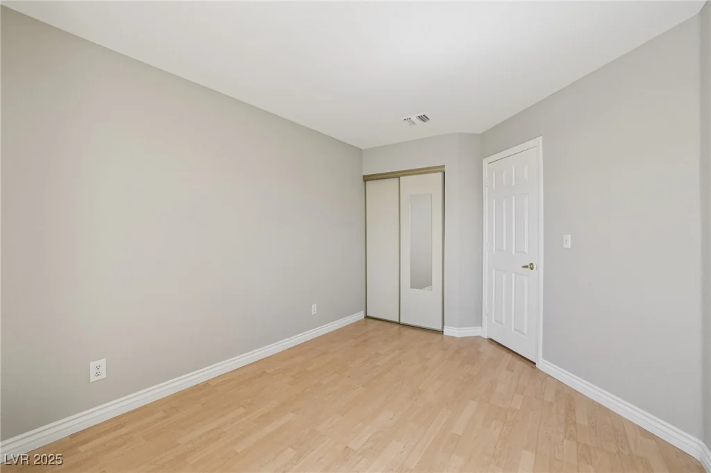7532 Holloran, Las Vegas, NV 89128