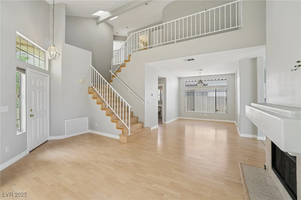 7532 Holloran, Las Vegas, NV 89128