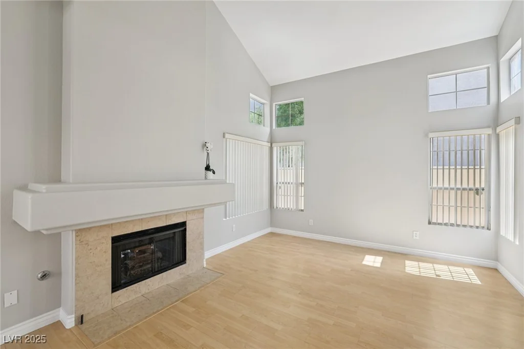 7532 Holloran, Las Vegas, NV 89128