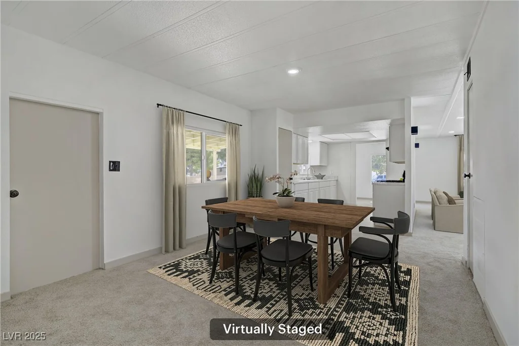 153 Sir Thomas, Las Vegas, NV 89110