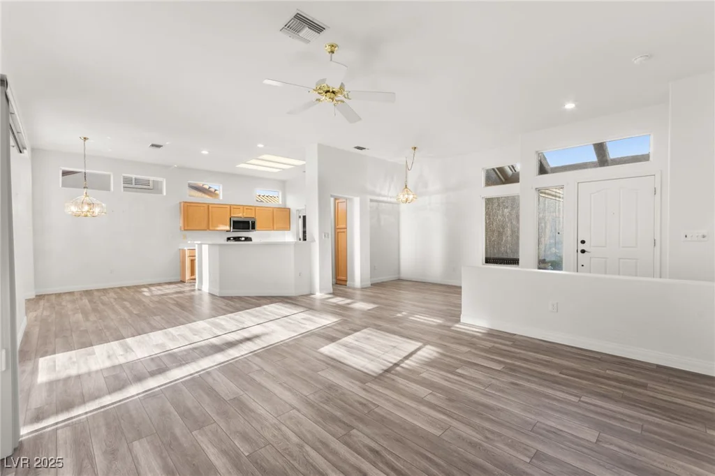 2501 Indigo Valley, Las Vegas, NV 89134