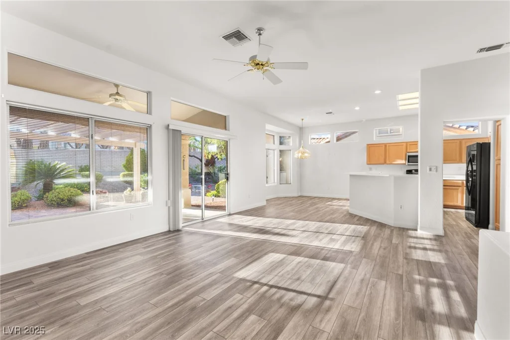 2501 Indigo Valley, Las Vegas, NV 89134