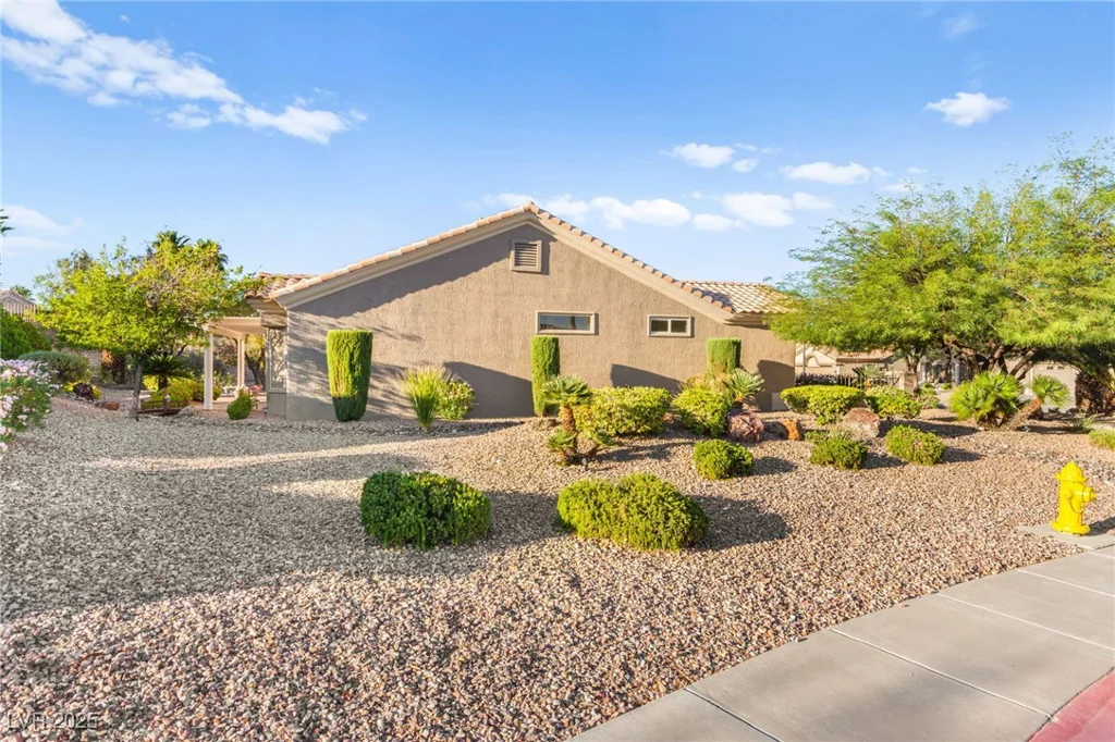 2501 Indigo Valley, Las Vegas, NV 89134