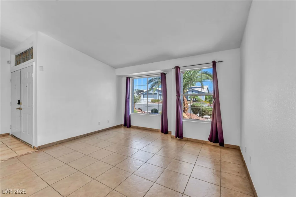 6405 Break Point, Las Vegas, NV 89130