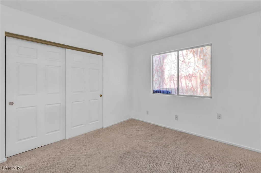 6405 Break Point, Las Vegas, NV 89130